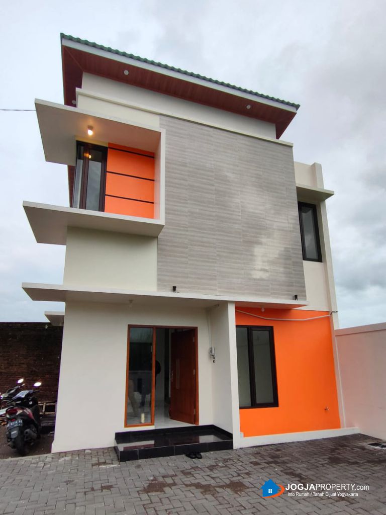 R010_11-Rumah-Jogja-dekat-kampus-Alma-Ata