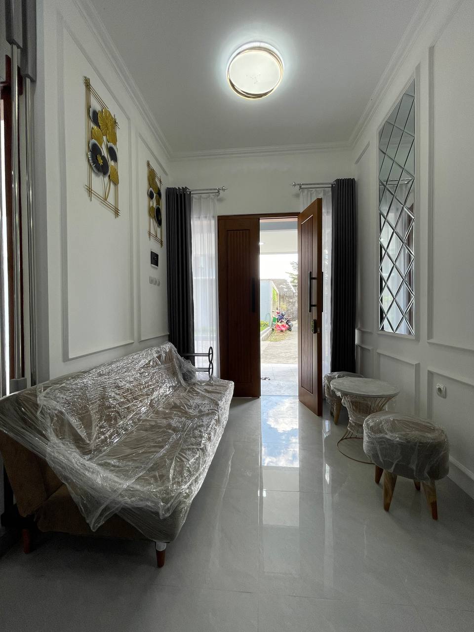 Rumah-Mewah-dalam-Ringroad-Jl-Gedongkuning-Jogja-4