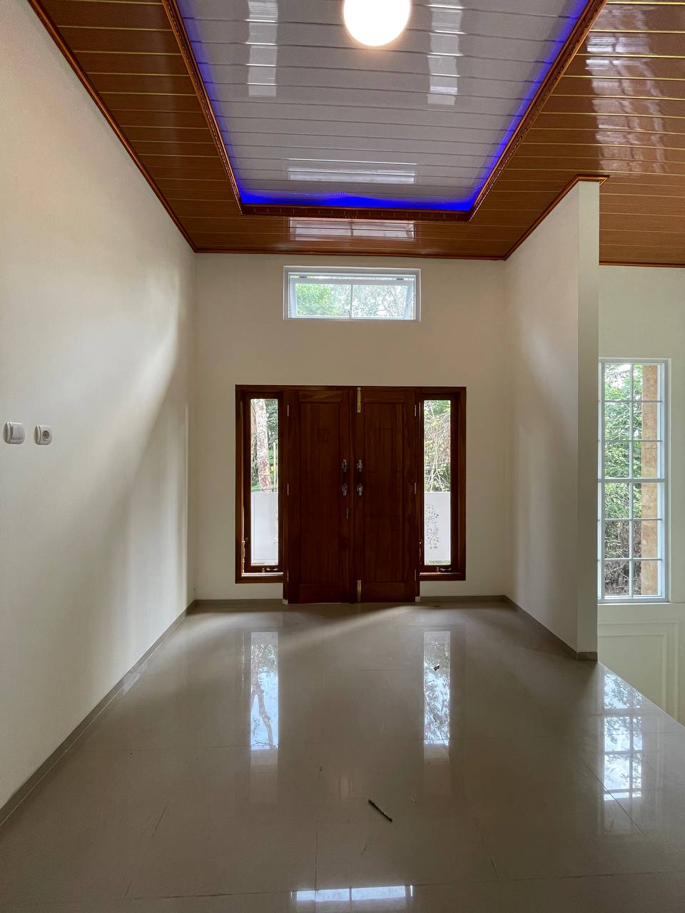 Rumah-Mewah-2-Lantai-Jl-Kaliurang-Km13-dekat-Kampus-UII-9