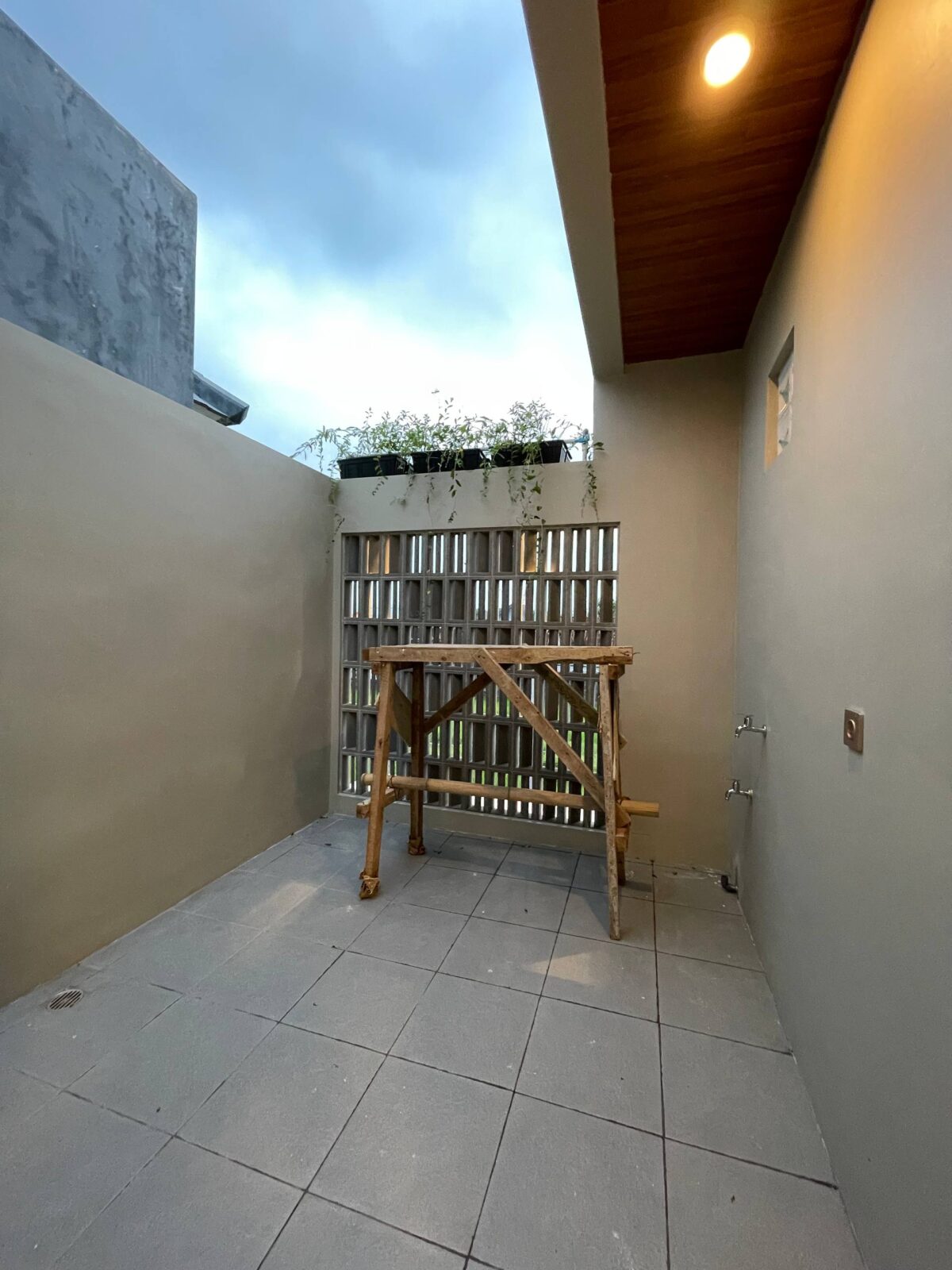 photo_20_2025-10-19_23-06-48