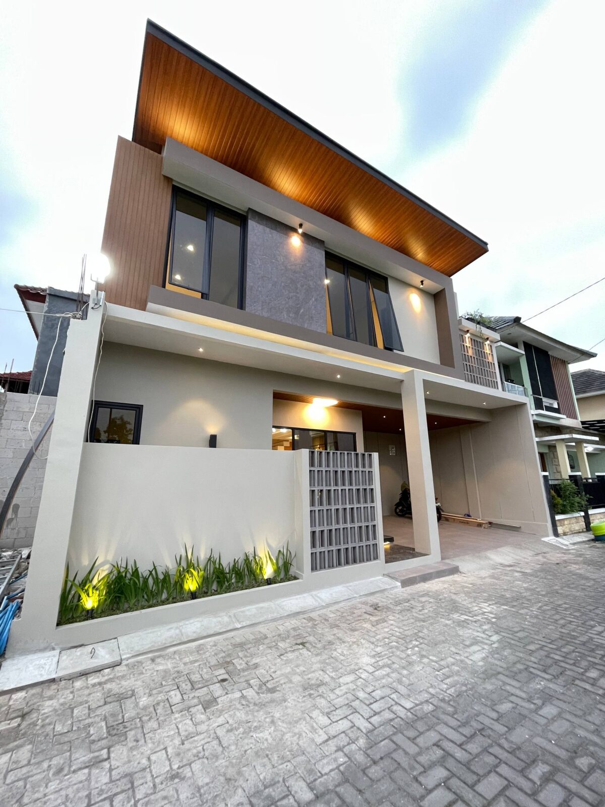 photo_24_2025-10-19_23-06-48